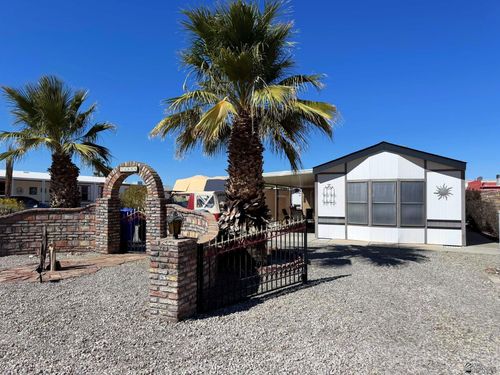 13656 E 52nd St, Yuma, AZ, 85367-8556 | Card Image
