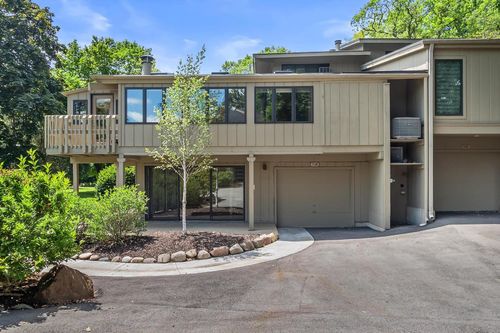 b-711 Thornridge Court, Fontana, WI, 53125 | Card Image