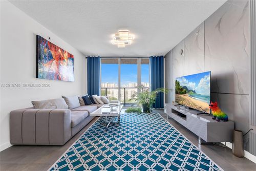 4-905-300 Sunny Isles Blvd, Sunny Isles Beach, FL, 33160-5637 | Card Image