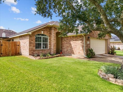 1409 Barras St, Alvin, TX, 77511-4334 | Card Image