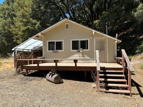 000 Red Mountain Rd, Garberville, CA, 95542 | Card Image