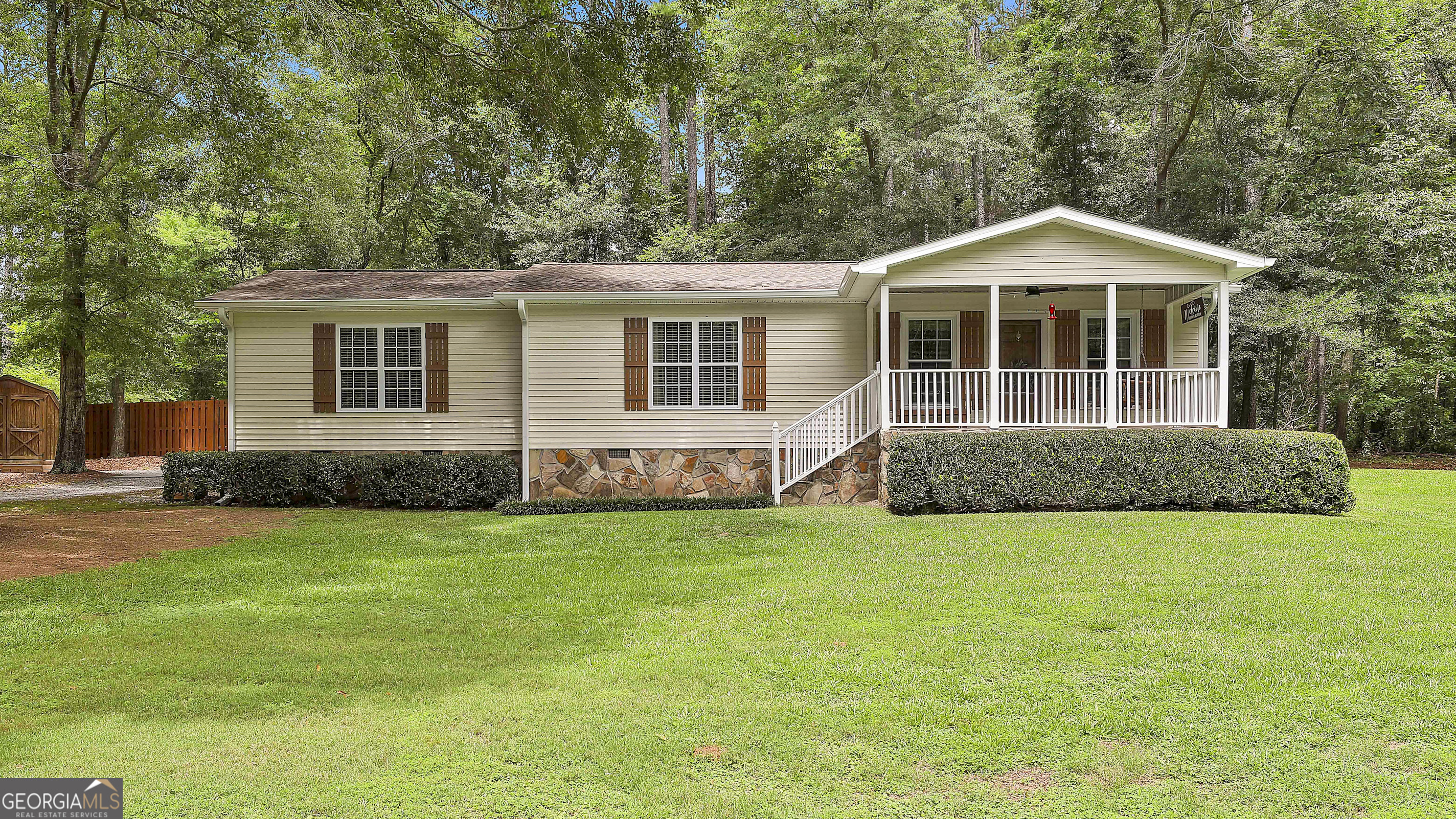 Burnham Rd, Newnan, GA 30263