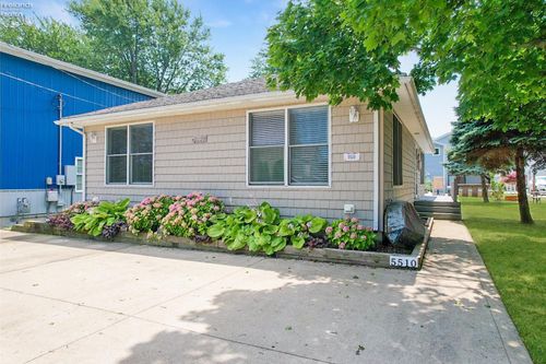 5510 E Center Lane, Port Clinton, OH, 43452 | Card Image