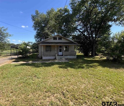 582 E Main St, Van, TX, 75790-2938 | Card Image