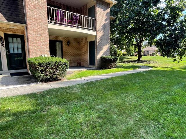 Rolling Green Pl, Macungie, PA 18062