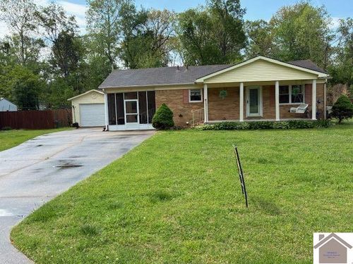 135 Southern Hts, Mayfield, KY, 42066-7136 | Card Image