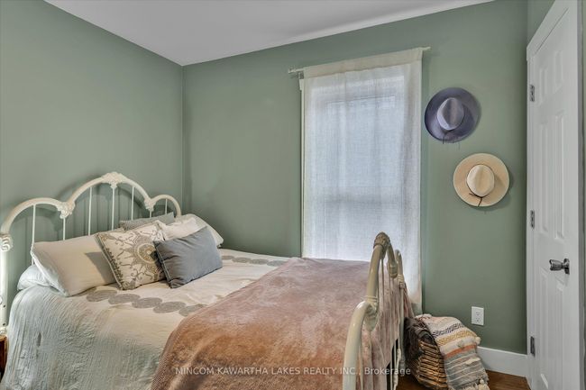 660 Romaine St, House other with 4 bedrooms, 2 bathrooms and 2 parking in Peterborough ON | Image 21