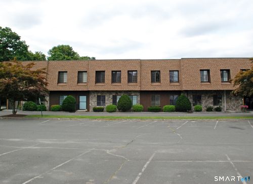 206-304 Federal Rd, Brookfield, CT, 06804-2418 | Card Image