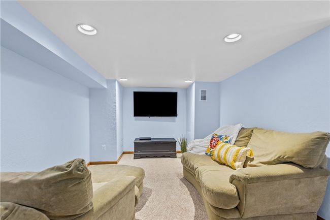 2119 Dartmore St, House other with 4 bedrooms, 2 bathrooms and null parking in Pittsburgh PA | Image 21