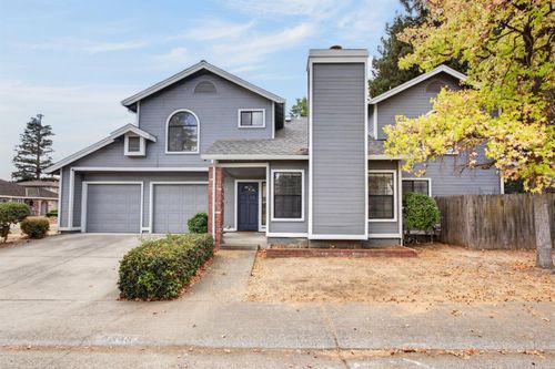 8868 Minnie Circle, Elk Grove, CA, 95624 | Card Image