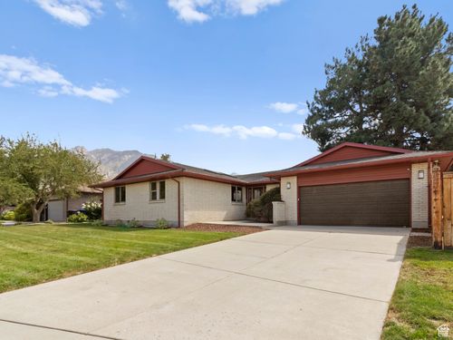 2968 E Pineview Dr, Cottonwood Heights, UT, 84121-3428 | Card Image