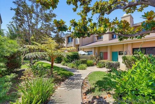 31-3249 Caminito Eastbluff, La Jolla, CA, 92037 | Card Image