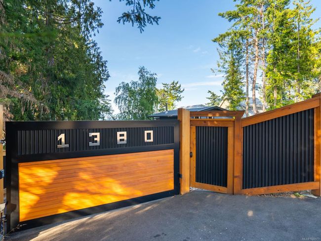 1380 Reef Rd, House other with 2 bedrooms, 4 bathrooms and 6 parking in Nanoose Bay BC | Image 70