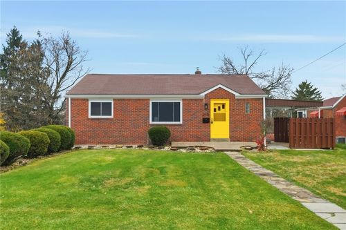 215 Mcmasters Dr, Monroeville, PA, 15146-1721 | Card Image