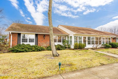 812A Dumbarton Drive, Lakewood, NJ, 08701 | Card Image