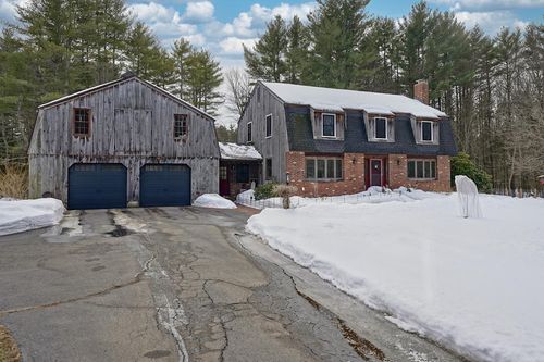 120 Exeter Rd, North Hampton, NH, 03862-2005 | Card Image
