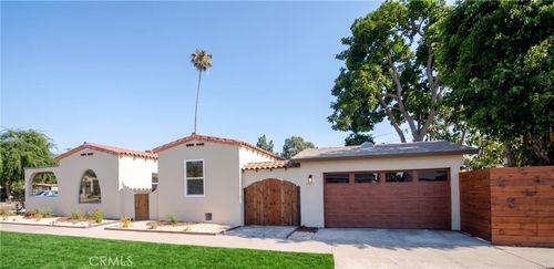 2391 Fashion Ave, Long Beach, CA, 90810-3340 | Card Image