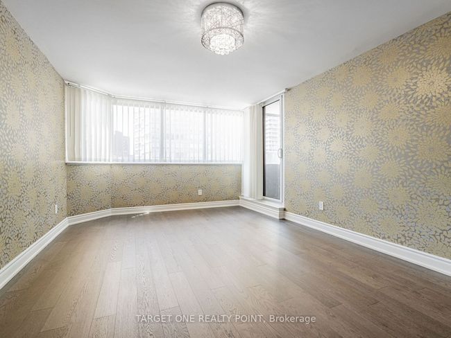 608 - 65 Spring Garden Ave, Condo with 4 bedrooms, 2 bathrooms and 1 parking in North York ON | Image 18