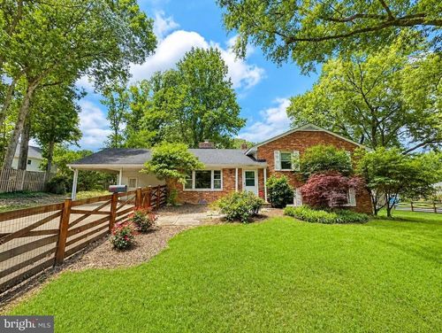6800 Ava St, SPRINGFIELD, VA, 22152-3004 | Card Image