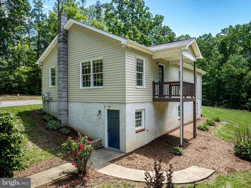 4771 S Blue Ridge Tpke, ROCHELLE, VA, 22738-3953 | Card Image