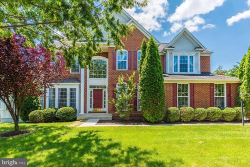 42345 Astors Beachwood Ct, CHANTILLY, VA, 20152-4377 | Card Image
