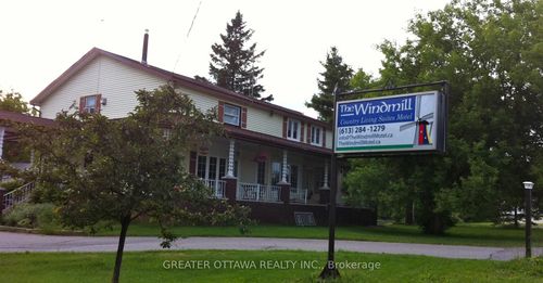 11529 Highway 15 Highway W, Montague, ON, K7A4S4 | Card Image