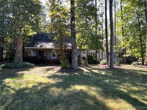 2260 Farley Park Rd, Church View, VA, 23032-2005 | Card Image