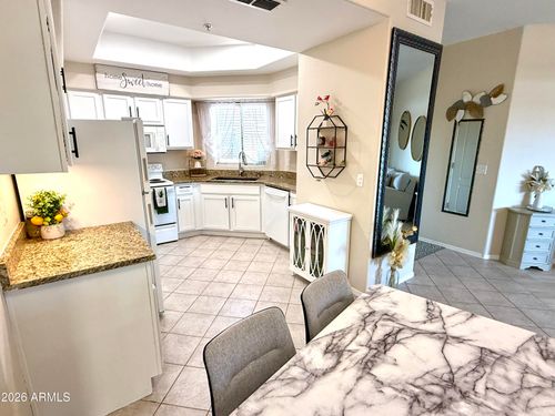 259-9151 W Greenway Rd, Peoria, AZ, 85381-3717 | Card Image