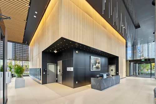 3808-5987 Wilson Ave, Burnaby, BC, V5H2R3 | Card Image