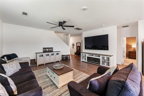 21103 Sherrell Bay Dr, Cypress, TX, 77433-5358 | Card Image