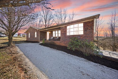 539 Hacker Rd, Somerset, KY, 42503-4704 | Card Image