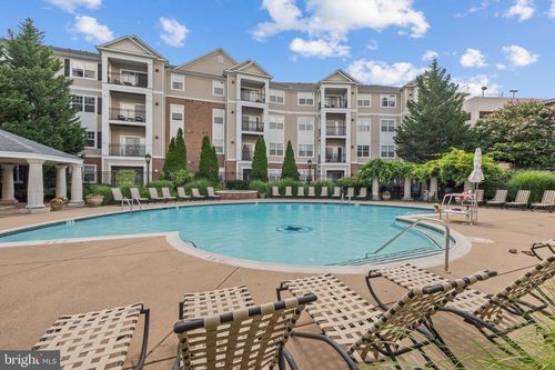 apt-218-12953 Centre Park Cir, HERNDON, VA, 20171-5989 | Card Image