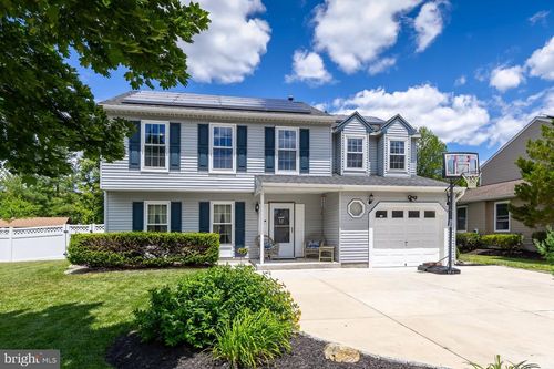 24 Hollybush Dr, Glassboro, NJ, 08028-2922 | Card Image