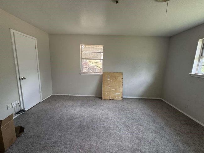 5431 45 Th St, House other with 3 bedrooms, 2 bathrooms and 2 parking in Lubbock TX | Image 10