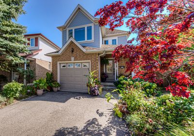 138 Cavelletti Crt, House other with 3 bedrooms, 2 bathrooms and 5 parking in Waterloo ON | Image 2