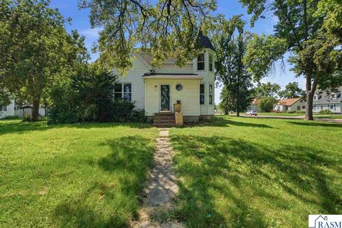 204 E 12th Street, Blue Earth, MN, 56013 | Card Image