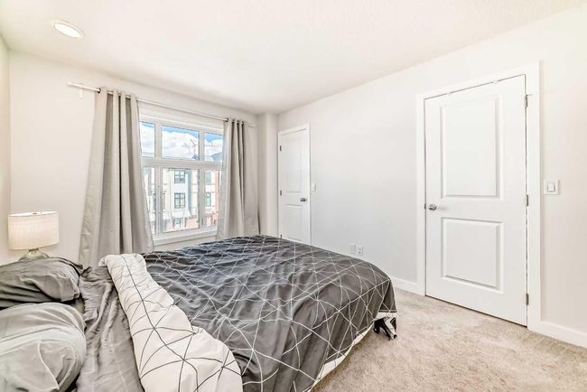 91 Spring Willow Close Sw, Townhouse with 3 bedrooms, 3 bathrooms and 2 parking in Calgary AB | Image 23