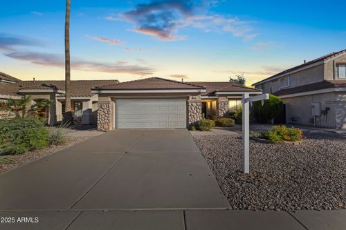 922 W Hudson Way, Gilbert, AZ, 85233-1930 | Card Image
