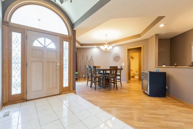 10601 Michigan Dr, House other with 3 bedrooms, 4 bathrooms and 3 parking in Spring Grove IL | Image 9