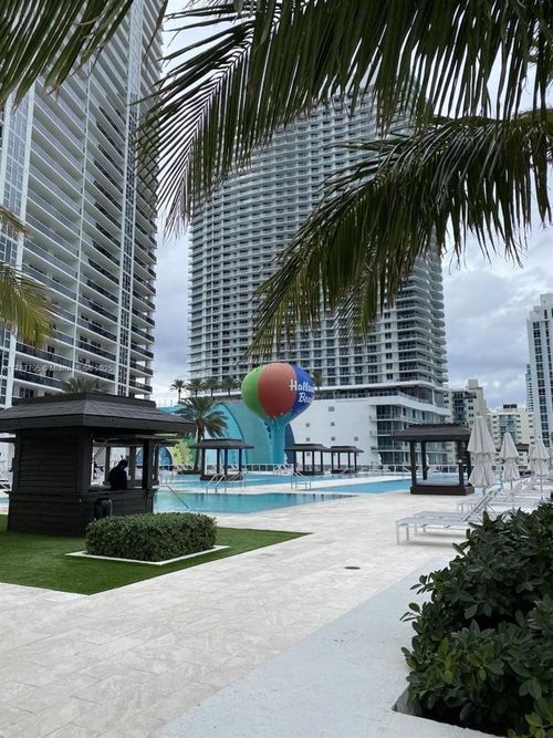apt-2212-1830 S Ocean Dr, Hallandale Beach, FL, 33009-7697 | Card Image