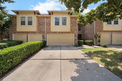 9865 Fleetwood Dr, Frisco, TX, 75035-4721 | Card Image
