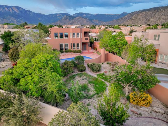 5805 Mariola Pl Ne, House other with 4 bedrooms, 5 bathrooms and null parking in Albuquerque NM | Image 10