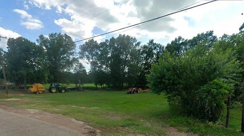 0010 S 4th St, Crockett, TX, 75835 | Card Image