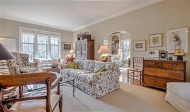 2722 Montcalm Cres Sw, House detached with 4 bedrooms, 2 bathrooms and 3 parking in Calgary AB | Image 16