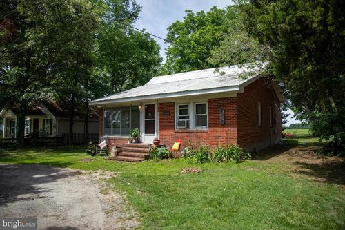 22596 Bridgeville Hwy, SEAFORD, DE, 19973-5821 | Card Image