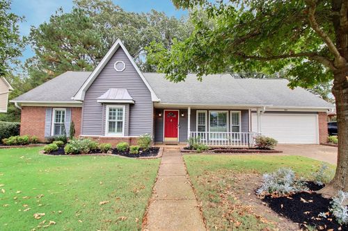 884 Heather Lake Dr, Collierville, TN, 38017-7120 | Card Image