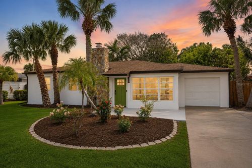 108 5th St, BELLEAIR BEACH, FL, 33786-3215 | Card Image