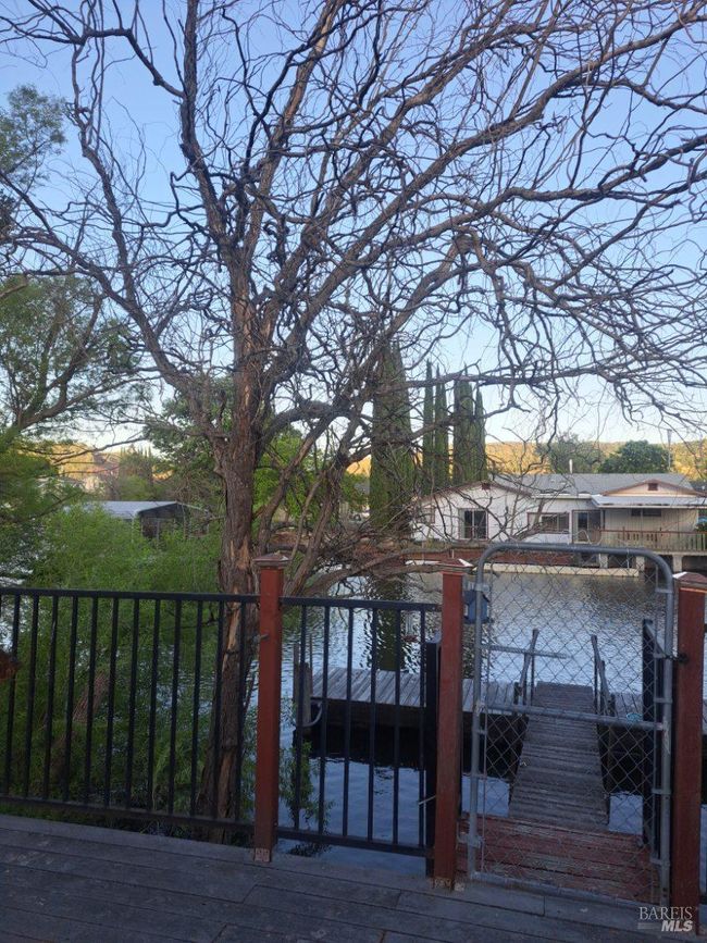 588 Pebble Way, House other with 4 bedrooms, 2 bathrooms and 4 parking in Clearlake Oaks CA | Image 27