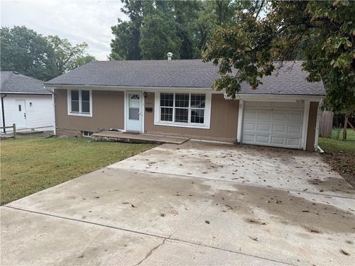 4201 Haskell Ave, Kansas City, KS, 66104-3439 | Card Image