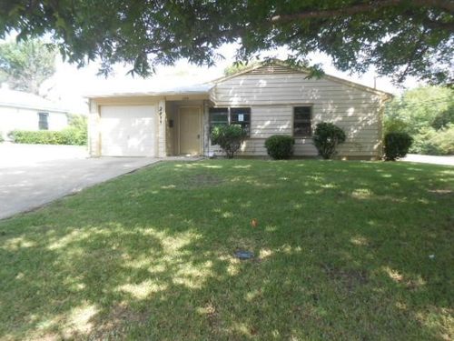 3859 Basswood Dr, Dallas, TX, 75241-3340 | Card Image